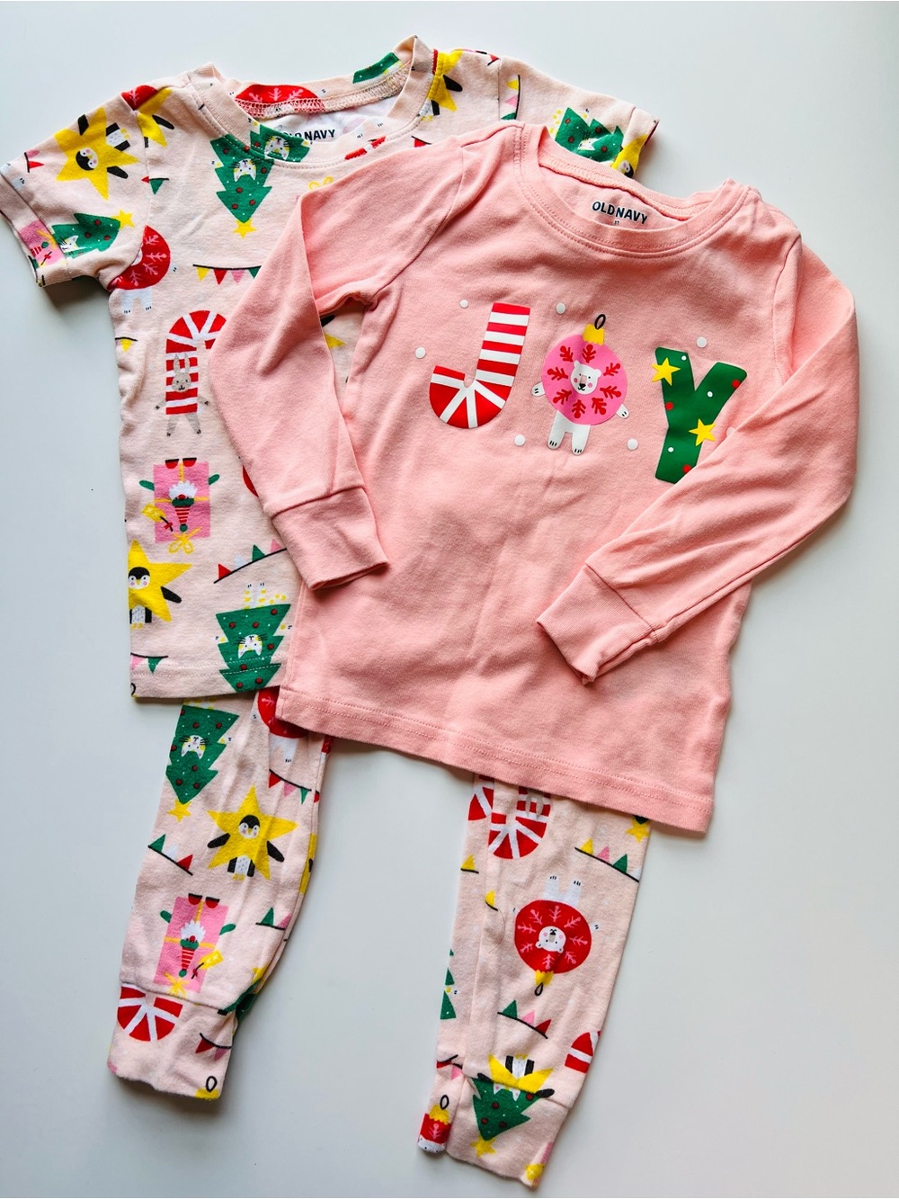 Old Navy Pink Holiday Pajamas Set | Christmas Long Sleeve & Short Sleeve Pjs 3T